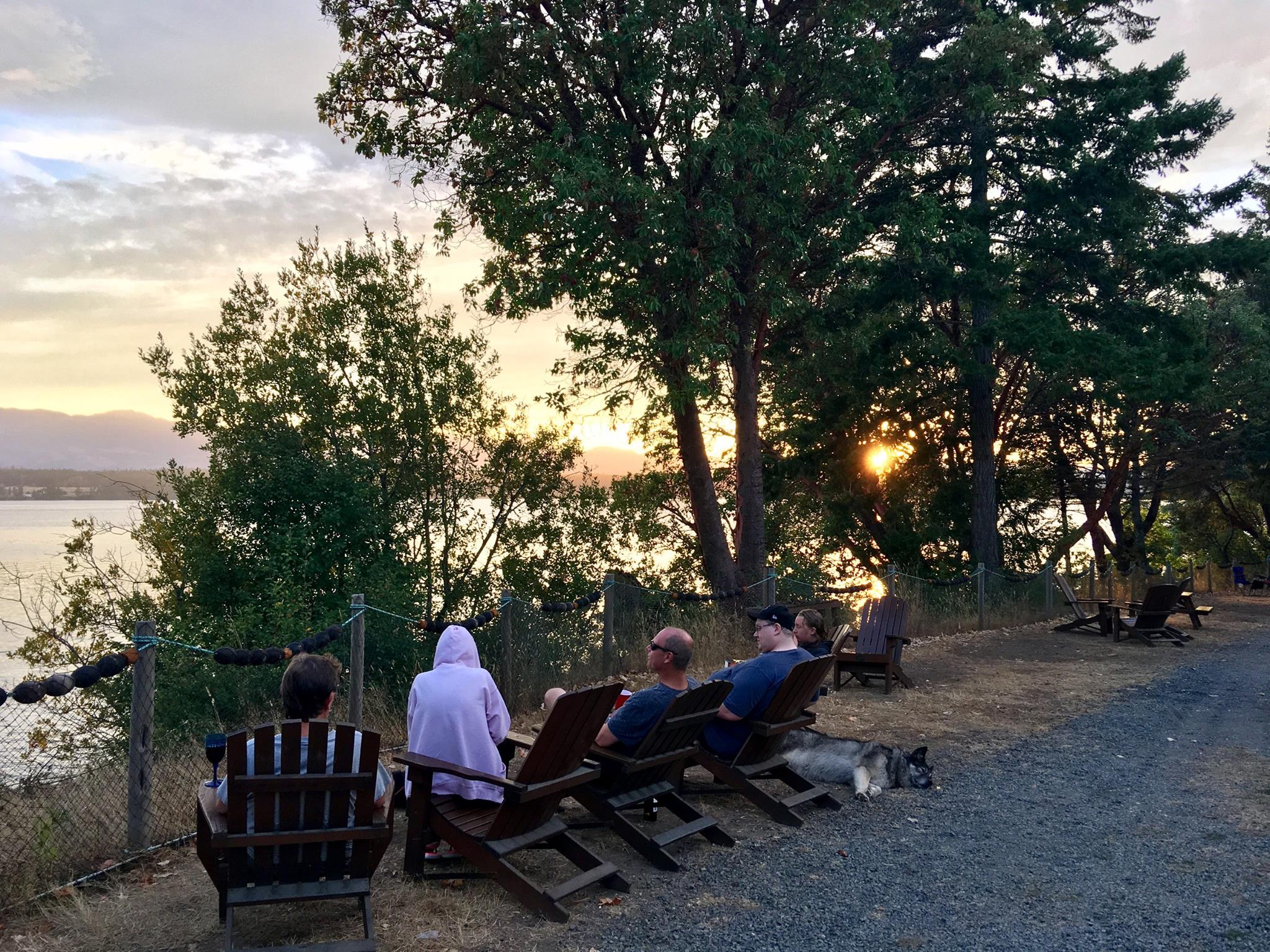 Bradsdadsland Campground Hornby Island
