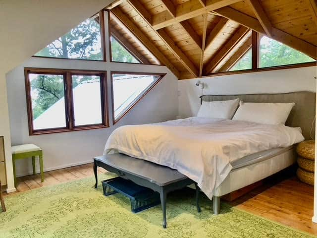 Hornby Island, BC | Accommodations | Hornby House